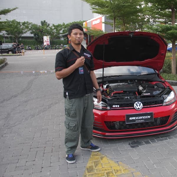 Budi Raih Juara Pertama Pertama di kelas FI di BlackAuto Battle Solo 2016