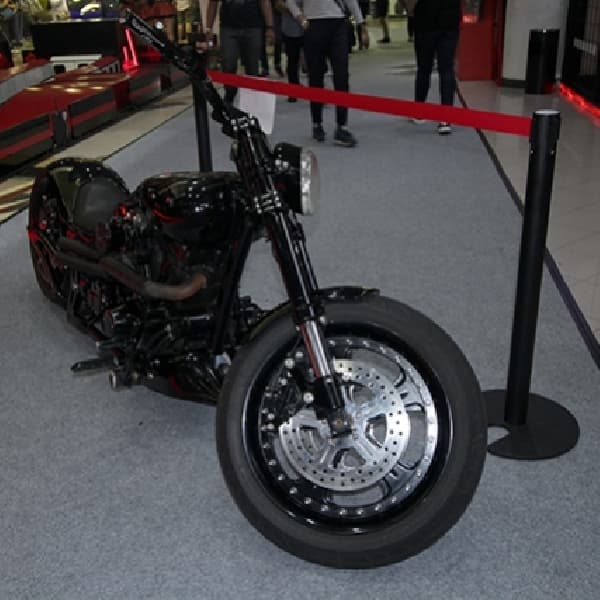 Modifikasi Harley Davidson SN 1600: Copper is Black