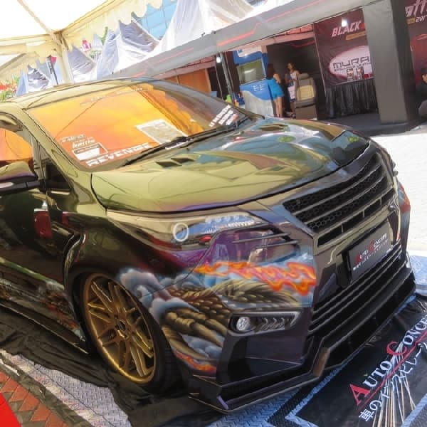 Kloning Sempurna Kijang Innova