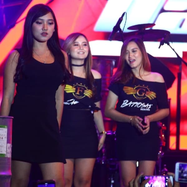 Wah, Calon BlackAuto Angel Ini Unjuk Kebolehan di Atas Panggung