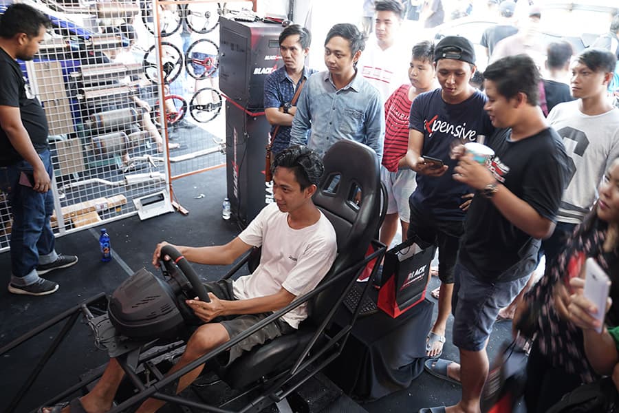 Kunjungi Booth Blackxperience,  Mainkan Game Seru, Hadiah Menarik Menanti Anda
