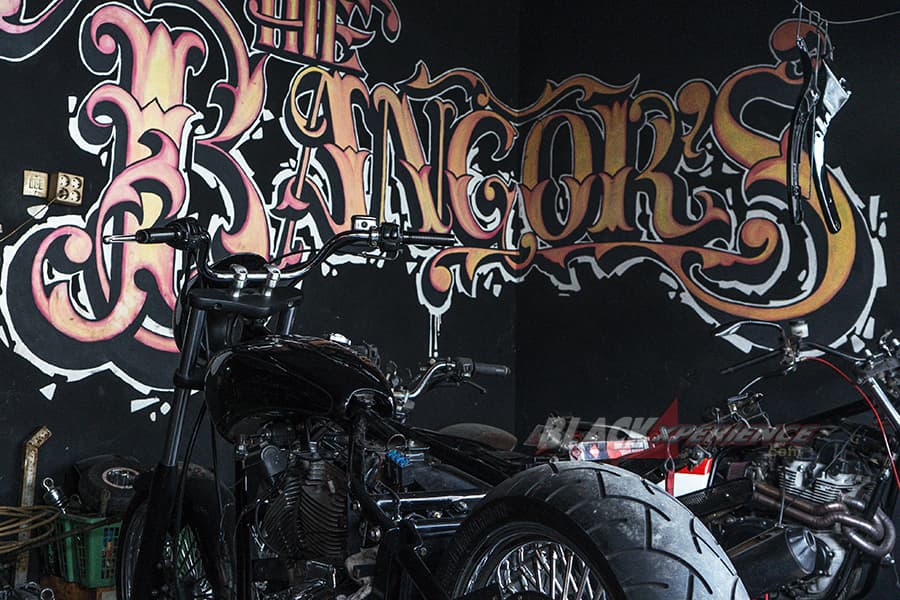 The Bangors Kustomwork Ahli Customized Lintas Genre