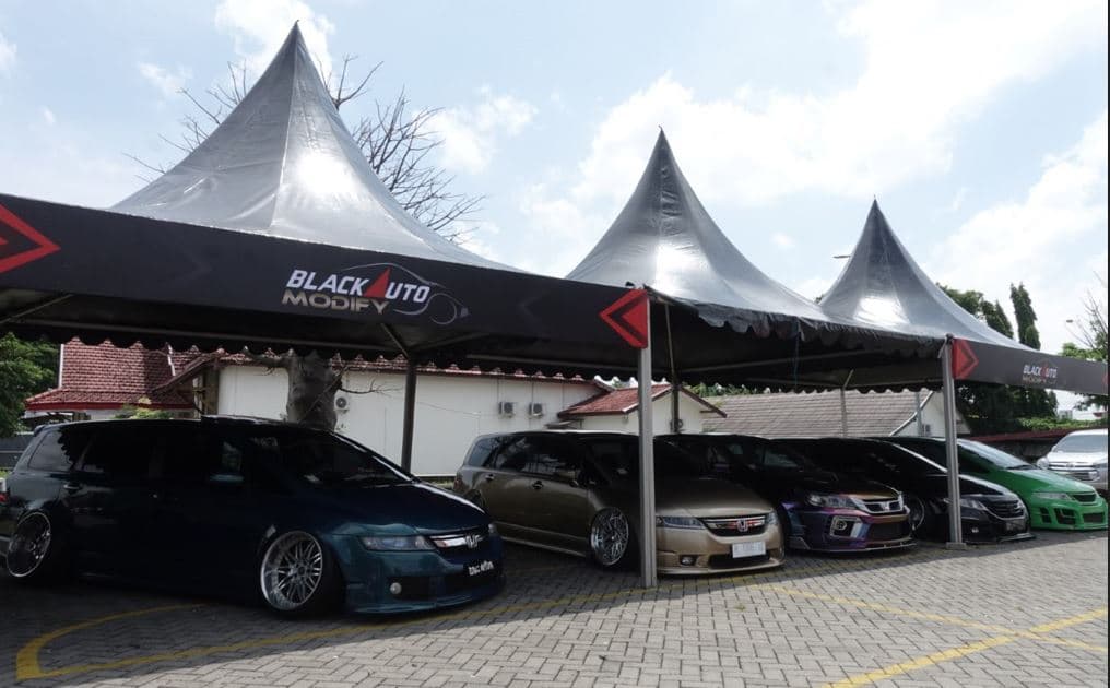 Puluhan Mobil Tanding Dalam BlackAuto Modify Contest Dan Culture, Ini Keseruannya