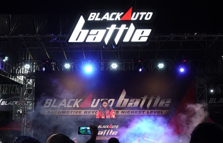 Pecaah!! DJ Gracella Plus Seksi Dancer Goyang BlackAuto Battle 2022