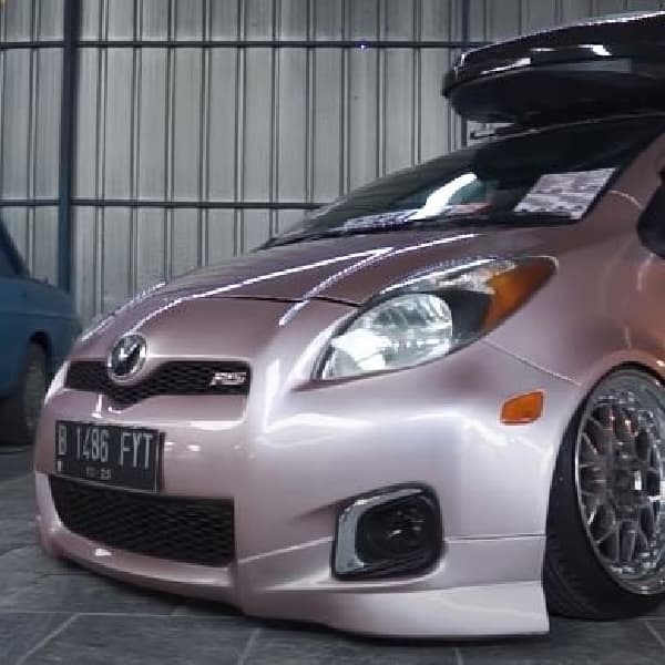 Modifikasi Yaris Bakpao Stand Out Bersolek Stance Dibalut Dress Rose Gold