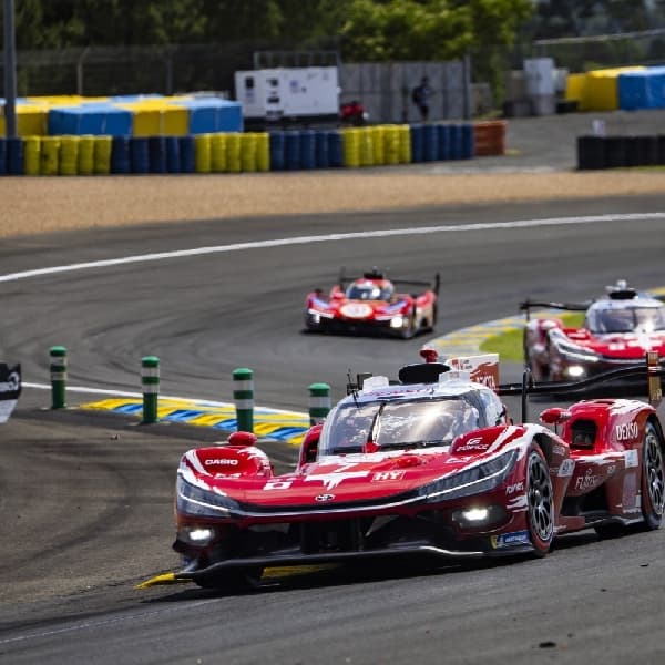 Toyota GR Hypercar #07 Menang Le Mans 24hr 2026