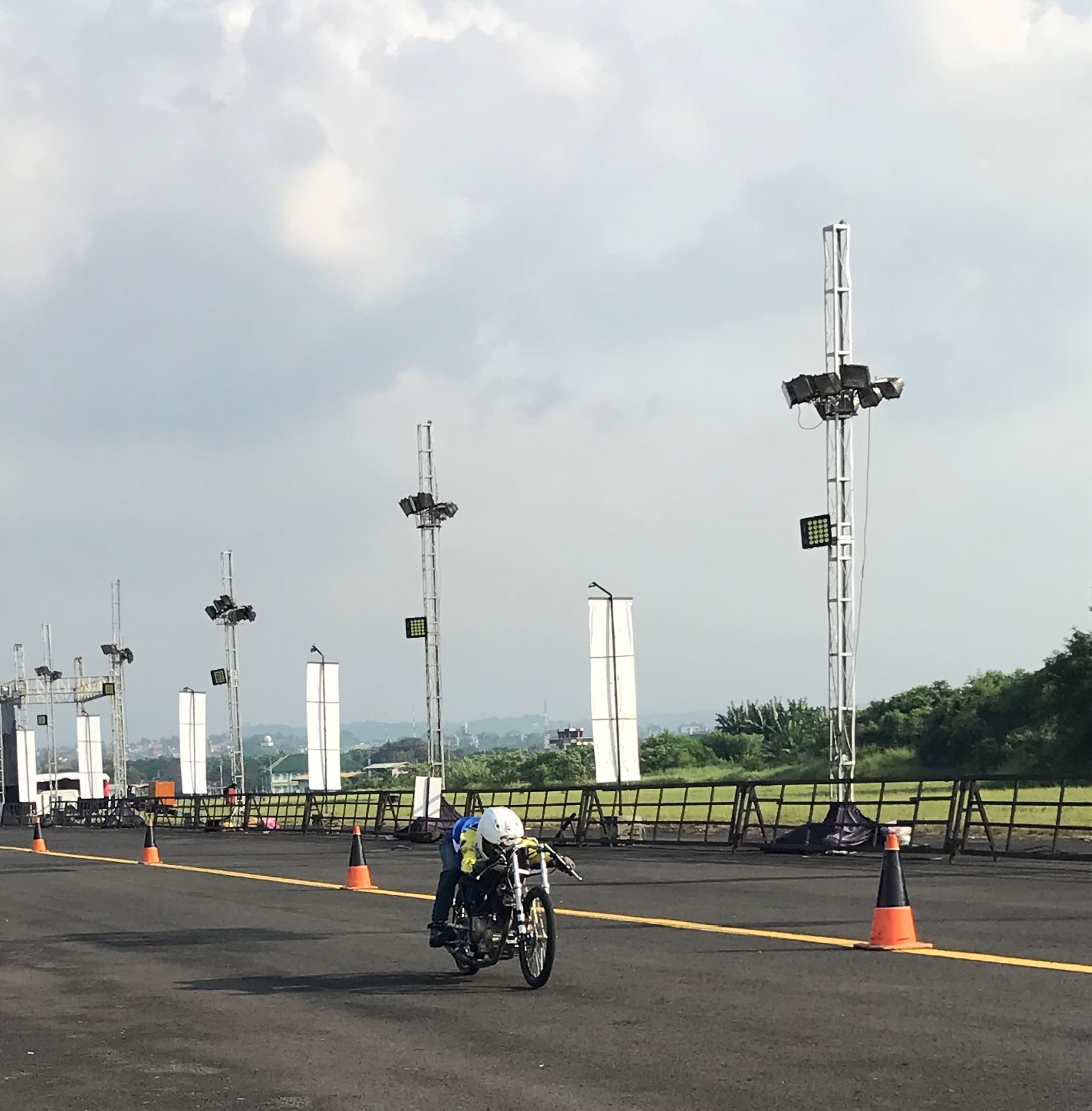Black Drag Bike 2026 Seri I Tembus 601 Dragster, Kebangkitan Kelas Point 