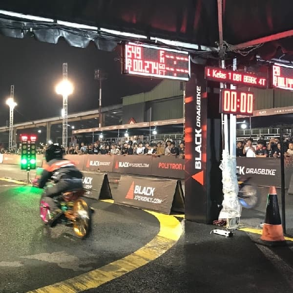 Black Drag Bike Semarang 2026, Raka Komang Raih Juara Umum Open, Andi Ndul Pendatang Kelas Pemula dan Andre Bocil Juara Umum Bracket