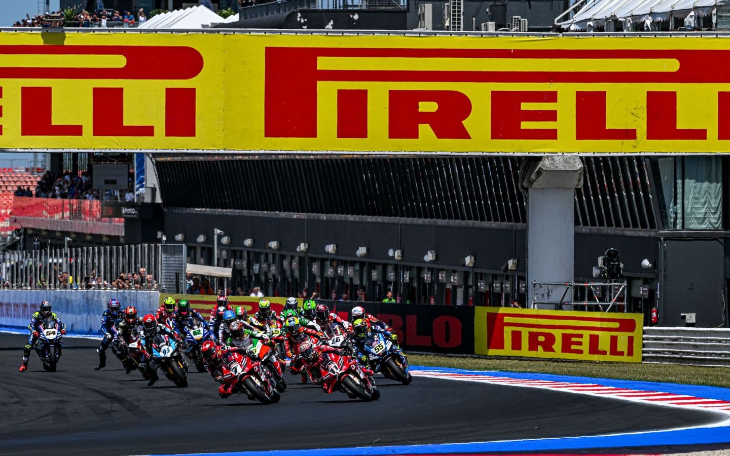 WSBK: Lagi dan Lagi, Nicolo Bulega Hat-Trick Kemenangan di Seri Misano