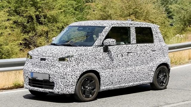 Swift Mini EV? Suzuki Kepergok Uji Coba Mobil Listrik Mungil Sekali Cas 270 Km Harganya Diprediksi Rp480 Jutaan