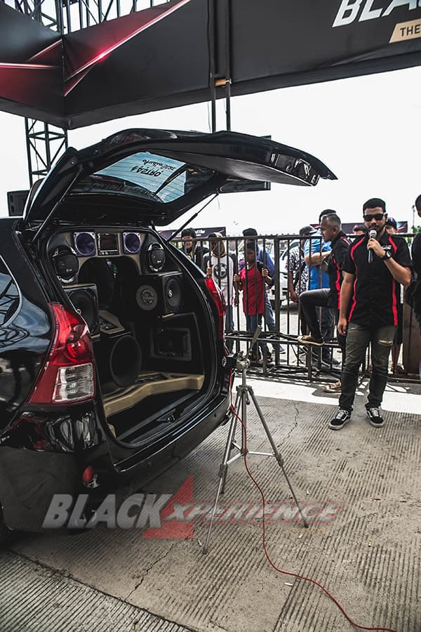 BlackAuto Battle Makassar 2018 - Black Out Loud