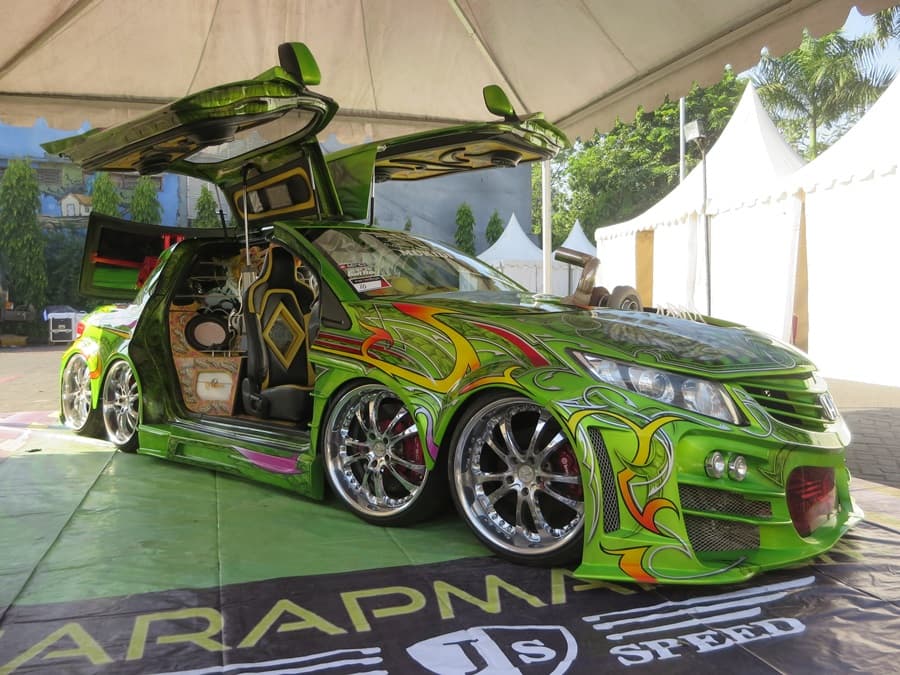 Honda Brio 8 Roda Raih Gelar The Champ BlackAuto Battle 2017 Surabaya