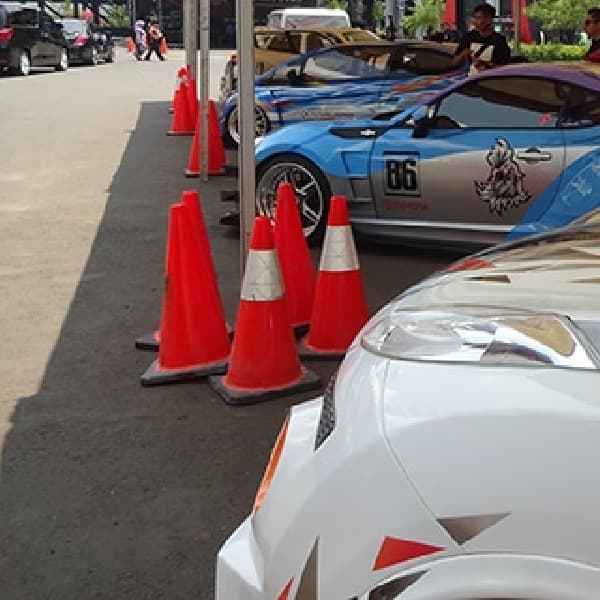 BlackAuto Battle 2015 di Bandung Sedot Perhatian Pecinta Auto Modifikasi