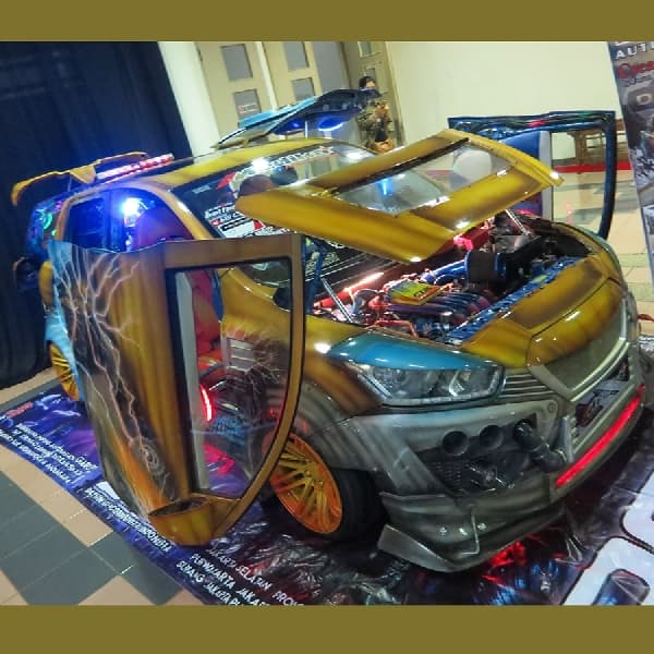 Modifikasi Datsun GO Tampil Maksimal Dengan Konsep Robotik
