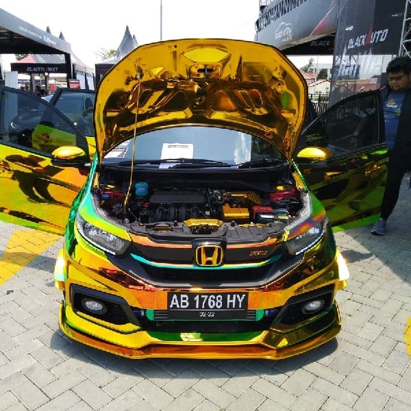 Arta Andalkan Konsep Wrapping Stiker di BlackAuto Battle Solo 2018