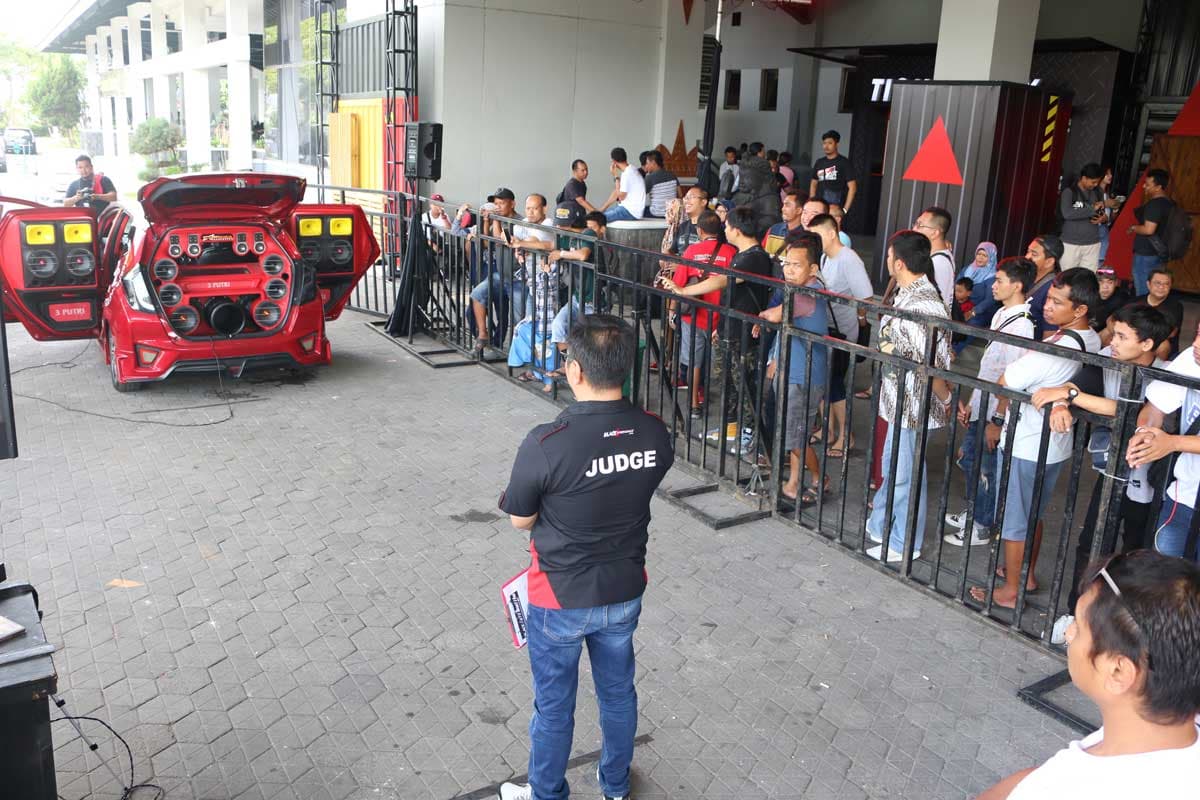 Meningkatnya Kualitas Suara Kompetitor SQL Quad Boom Box 4 subwoofer di Final Battle BlackAuto Battle 2019
