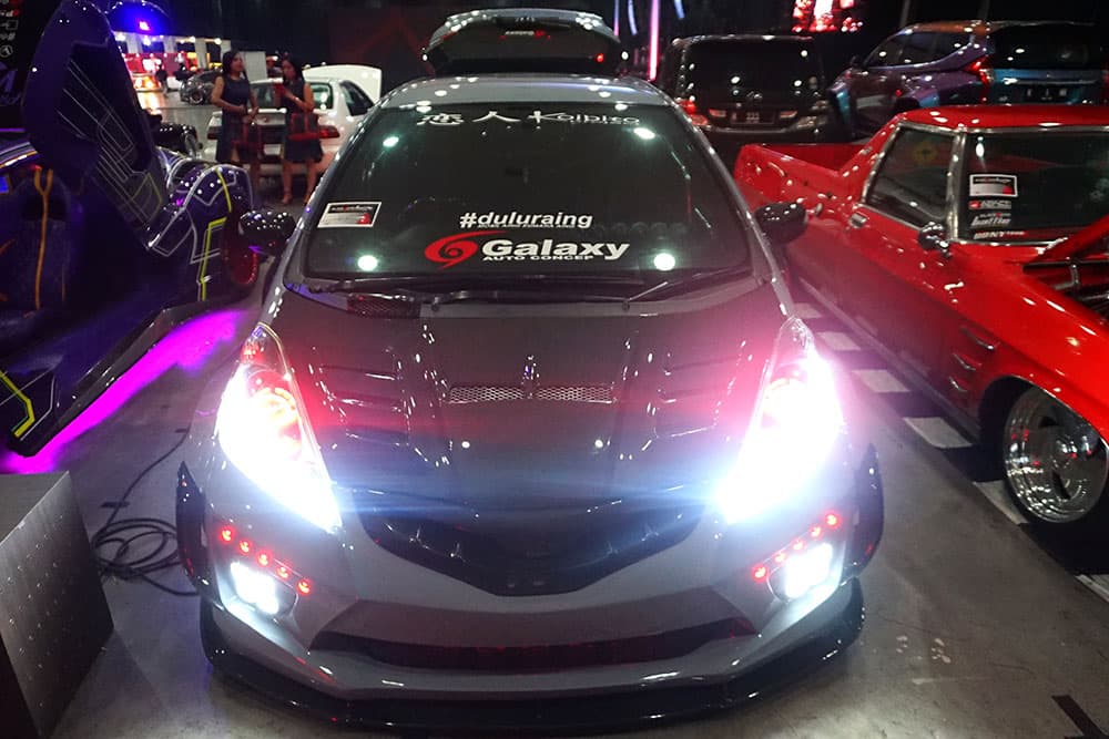 Honda Jazz RS 2010: Korbankan Bodi Mobil Agar Sesuai Konsep