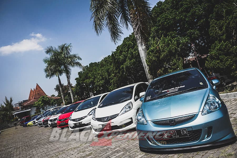 Warga Balikpapan, Datang dan Ramaikan Gelaran BlackAuto Battle 2019 di E-Walk Superblock