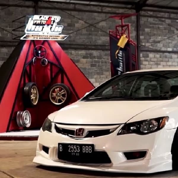 Keseruan BlackOut Loud dan BlackAuto Modify Contest West Region