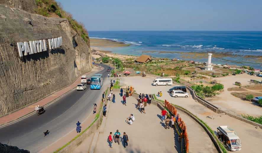 BlackAuto Battle 2022 Seri 2 Bali: Kontes Mobil Outdoor Paling Gokil di Bibir Pantai Pandawa
