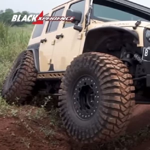 Habiskan 2 Miliar! Rubicon JK Upgrade Kaki-kaki Segagah King-kong