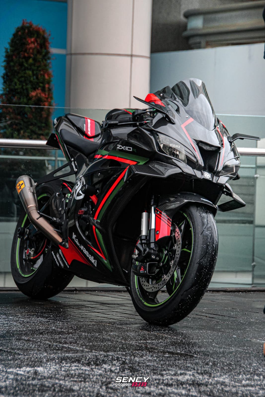 Kawasaki ZX-10R Full Carbon, Superbike Nekad Buat Touring