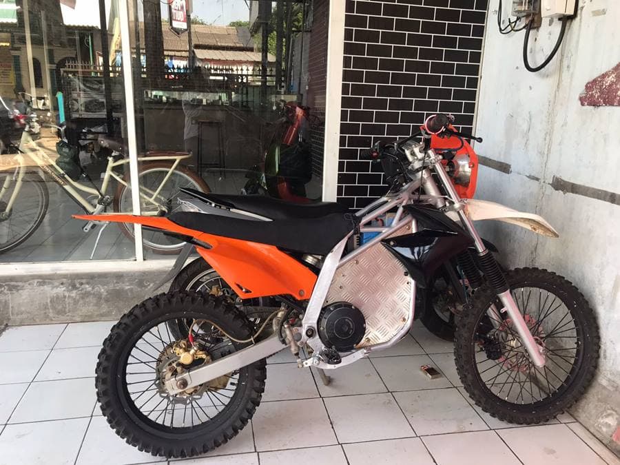 Petrikbike, Workshop Anak Muda Servis hingga Konversi Motor Listrik