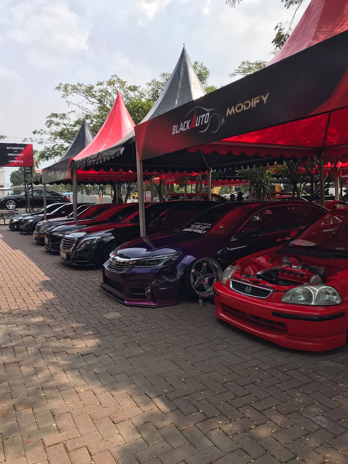 Mobil Modifikasi Ciamik Saling Bertanding di Blackauto Modify, Dyno Test dan Out Loud Saling Berebut Angka Tertinggi