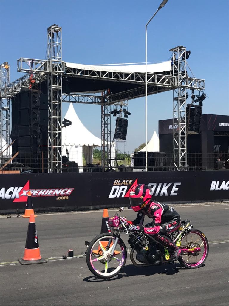 Black Drag Bike 2023, Profil Tim RH57, Madhe Garage dan RedGang Racing Division