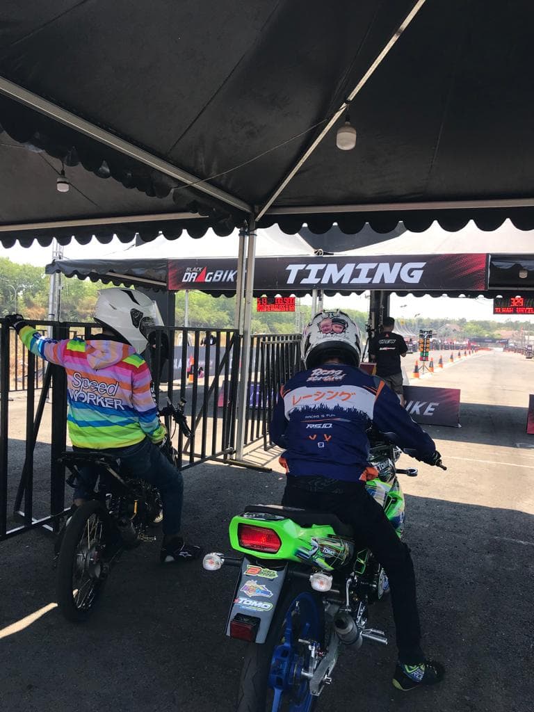 Black Drag Bike Seri II 2023 Sirkuit Mijen, Dihadiri Tim Besar Peserta Tembus Rekor Baru 590 Dragster