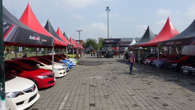 Ada Mercedes Benz Gulwing?Intip Jejeran Mobil Culture dan Contest Blackauto Battle Solo 2024