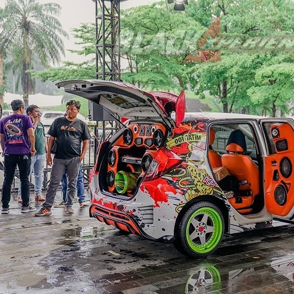 Berkenalan sama Juara SQ, SQL dan SPL dari Kedua Kota Black Out Loud