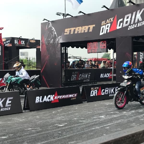 Pecah... Black Drag Bike 2024 Series Surabaya Tembus 700 Dragster