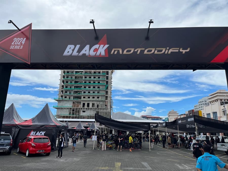 Honda CB150X, Ninja 150RR, X-Max Dragon Ball Menarik Perhatian di Black Motodify Manado 2024