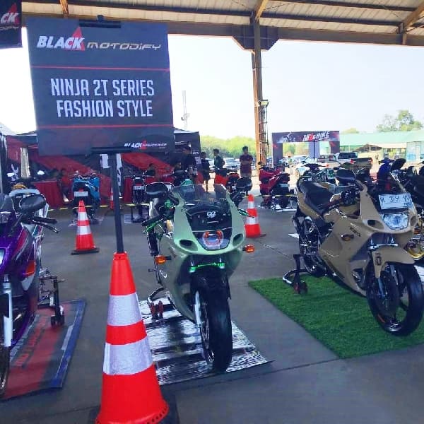 Trend Modifikasi Dari Belasan Ninja Pakai Crankcase Bilet Hingga Konsep Blink-Blink dari Kawanan GL Series