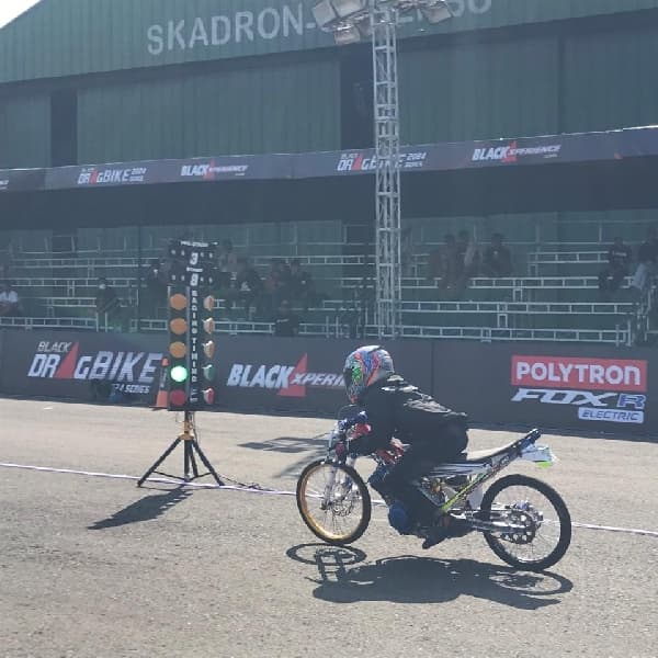 Black Drag Bike 2024 Dimulai, Pertarungan Sengit Dragster di Kelas Supporting nih Pals