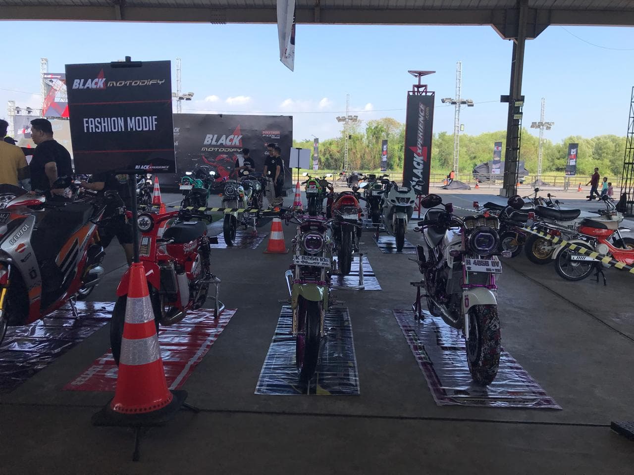 Pemenang BLACK MOTODIFY 2024 Seri Semarang, Cek Jagoan Lo Pals..