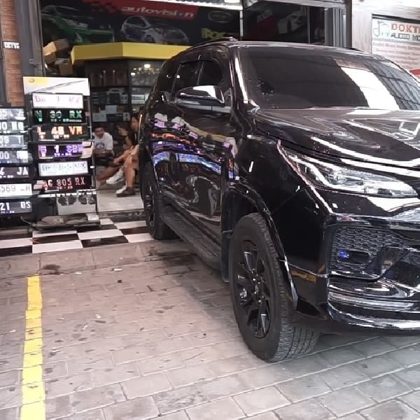 Neo RX Auto Pro, Workshop Simply Modif di Bali, Ada Mercedes Benz C43 AMG Biturbo
