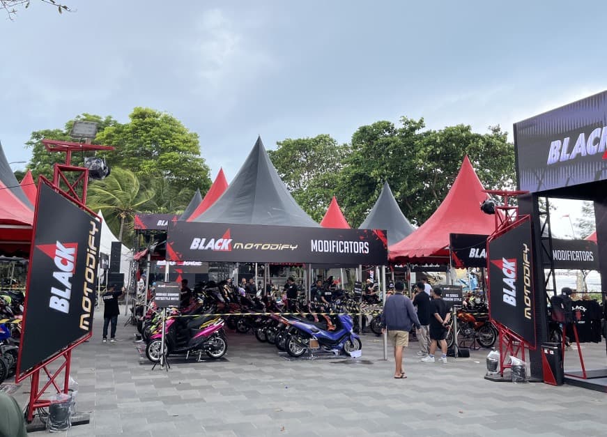 Black Motodify Malang Gak Hanya Kontes Motor, Ikuti Keseruan Blackshot Challenge dan Ngedance Bareng Mareta Frank