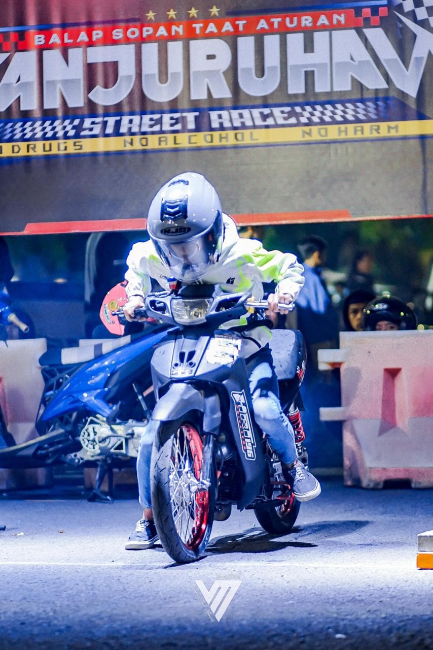 Kelas AG Style 5KM Dimainkan untuk Balap Resmi Black Drag Bike Kanjuruhan
