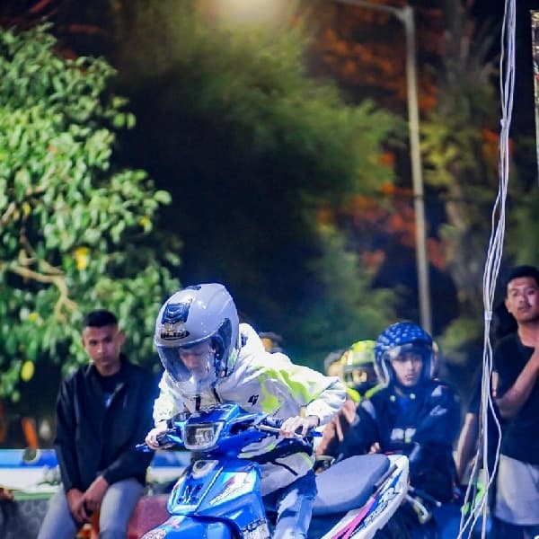 Kelas AG Style 5KM Dimainkan untuk Balap Resmi Black Drag Bike Kanjuruhan