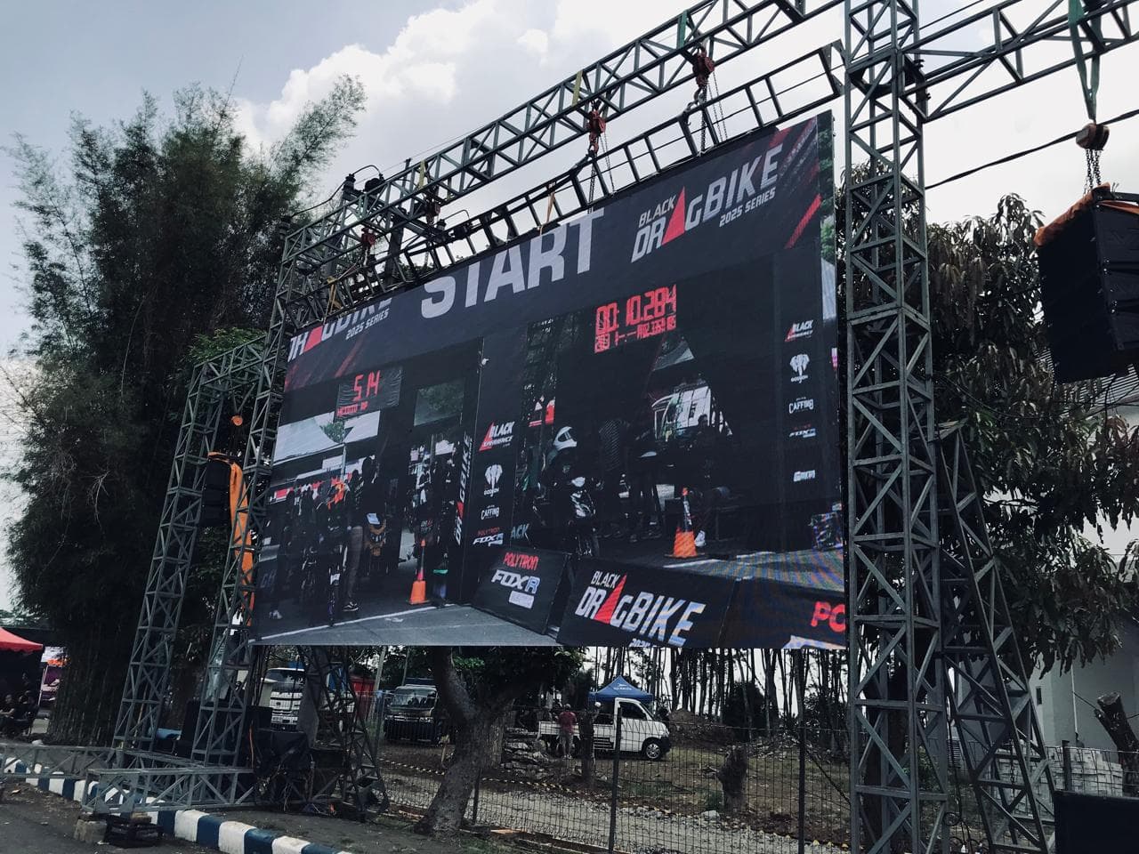 Tim Private di Black Drag Bike Kanjuruhan, Ada SA Racing Team, Gak Udah2 Racing Team, FR10 Ramaikan Race