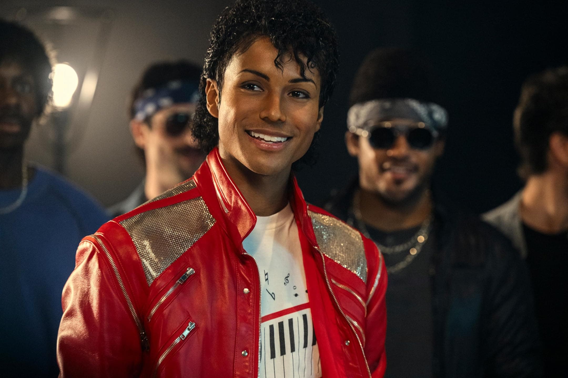 Review Michael, Biopic Paling Seru