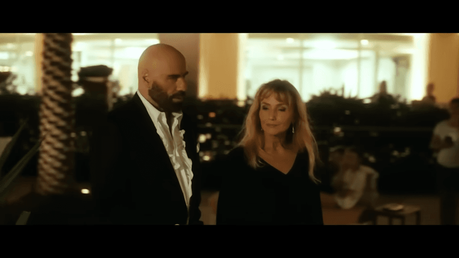 The Gentleman Thief, John Travolta is Back!
