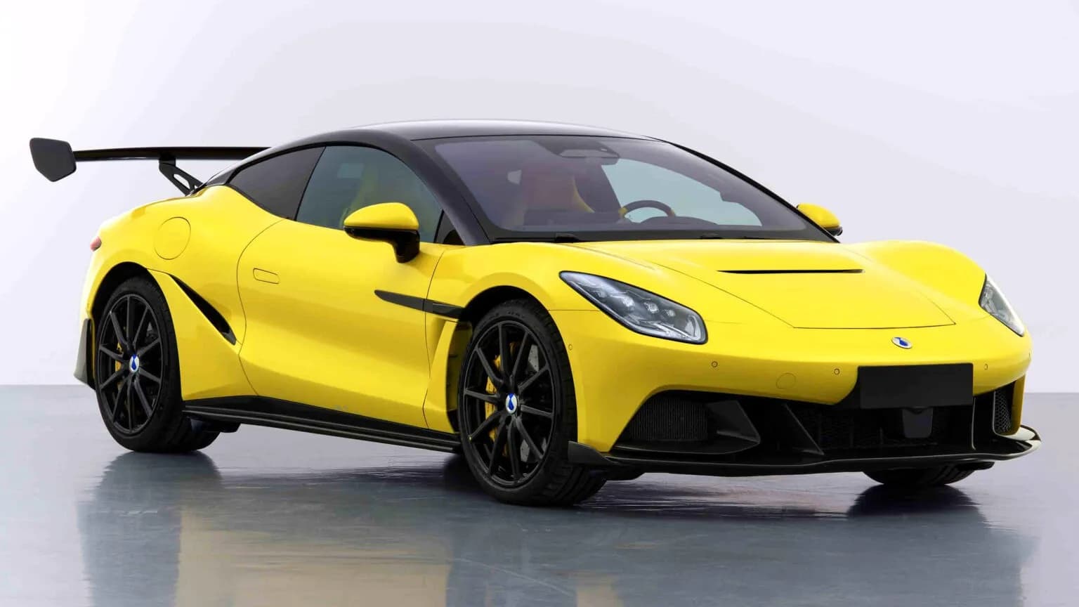 Denza Z Coupe Meluncur, Supercar EV Bertenaga Hingga 1.600 HP