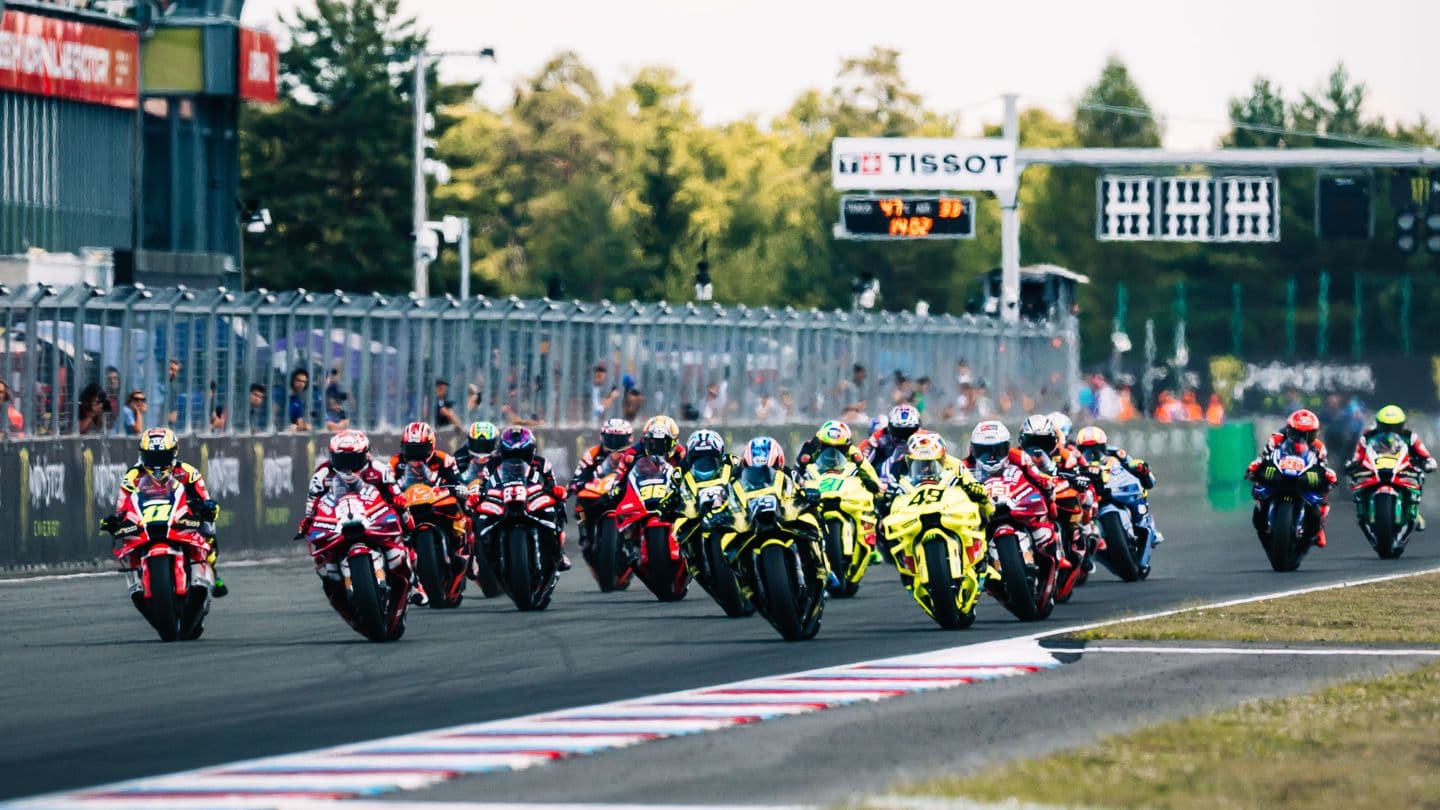 MotoGP Larang Penggunaan Holeshot dan Ubah Layout Grid, Seperti Apa?