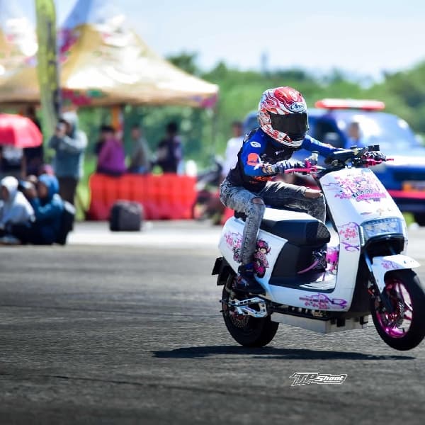 Elektra Motor Raih Juara Umum Braket I dan III di Andalas Drag Series 2025