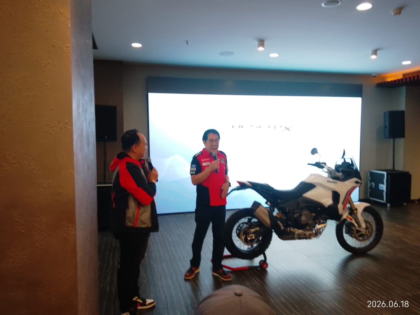 Ducati DesertX V2 Resmi Hadir di Indonesia